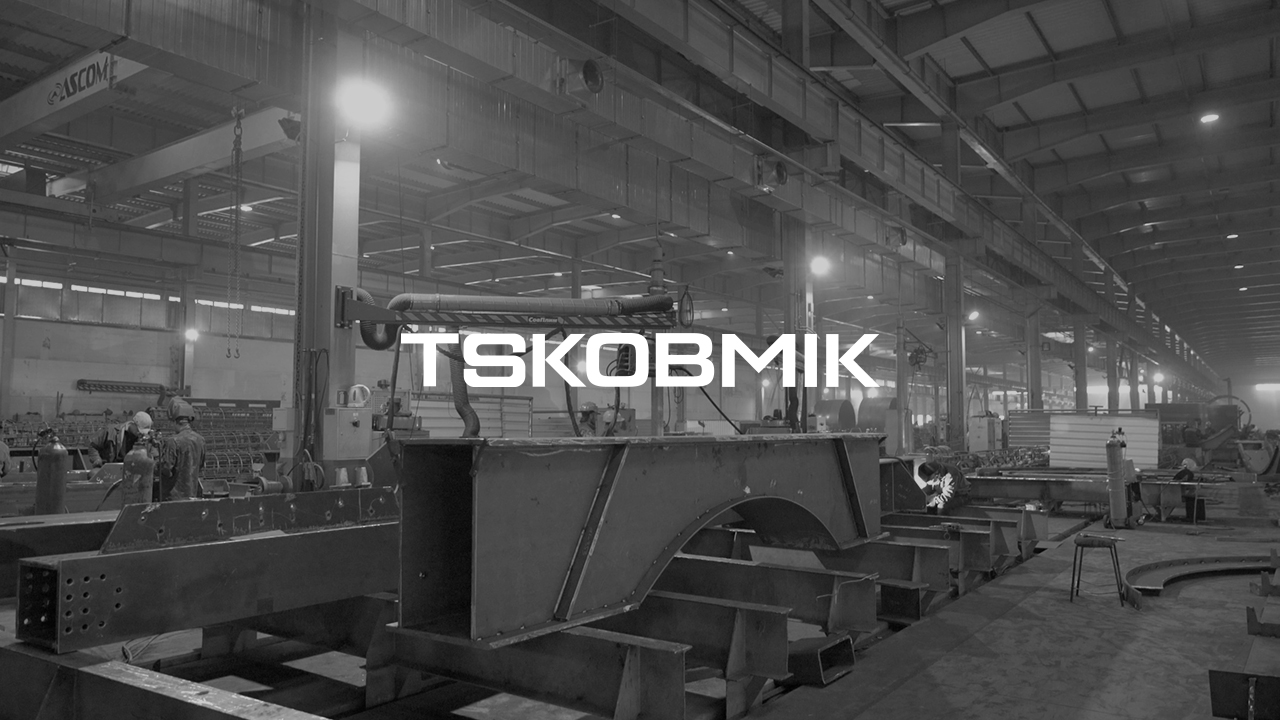 Tskobmik identity on factory background